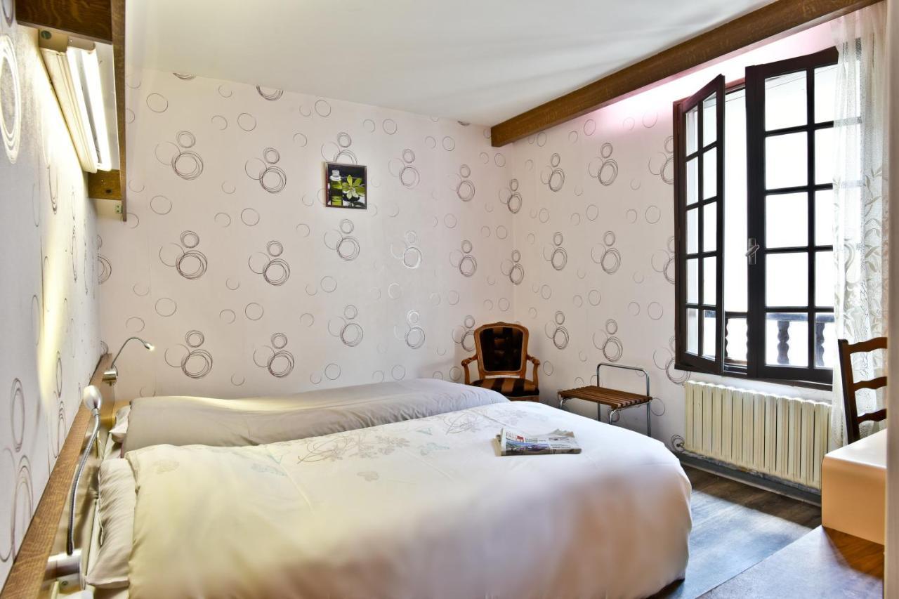 Logis Hotel De France Arudy المظهر الخارجي الصورة