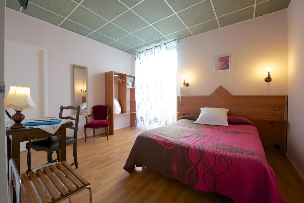 Logis Hotel De France Arudy المظهر الخارجي الصورة
