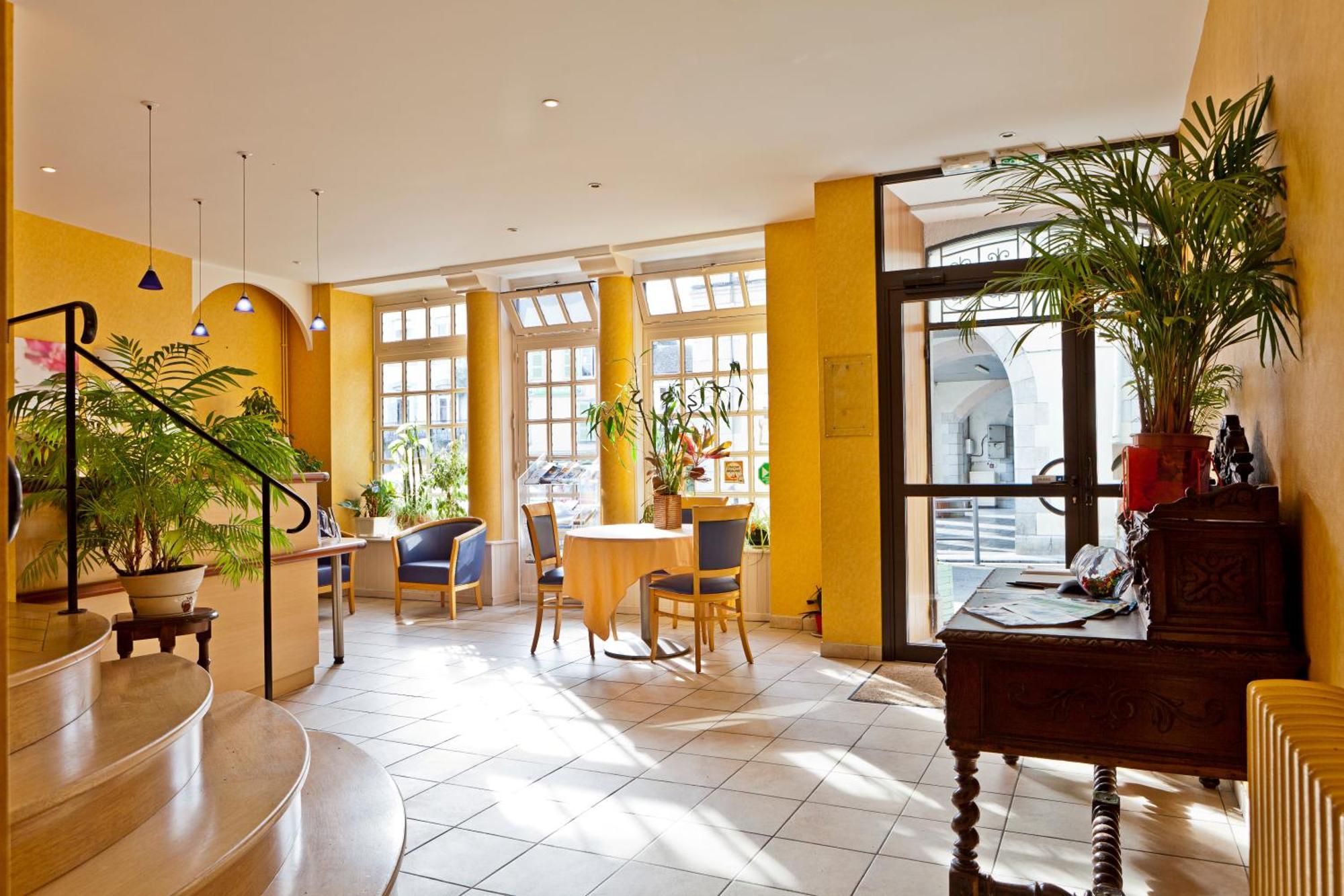 Logis Hotel De France Arudy المظهر الخارجي الصورة