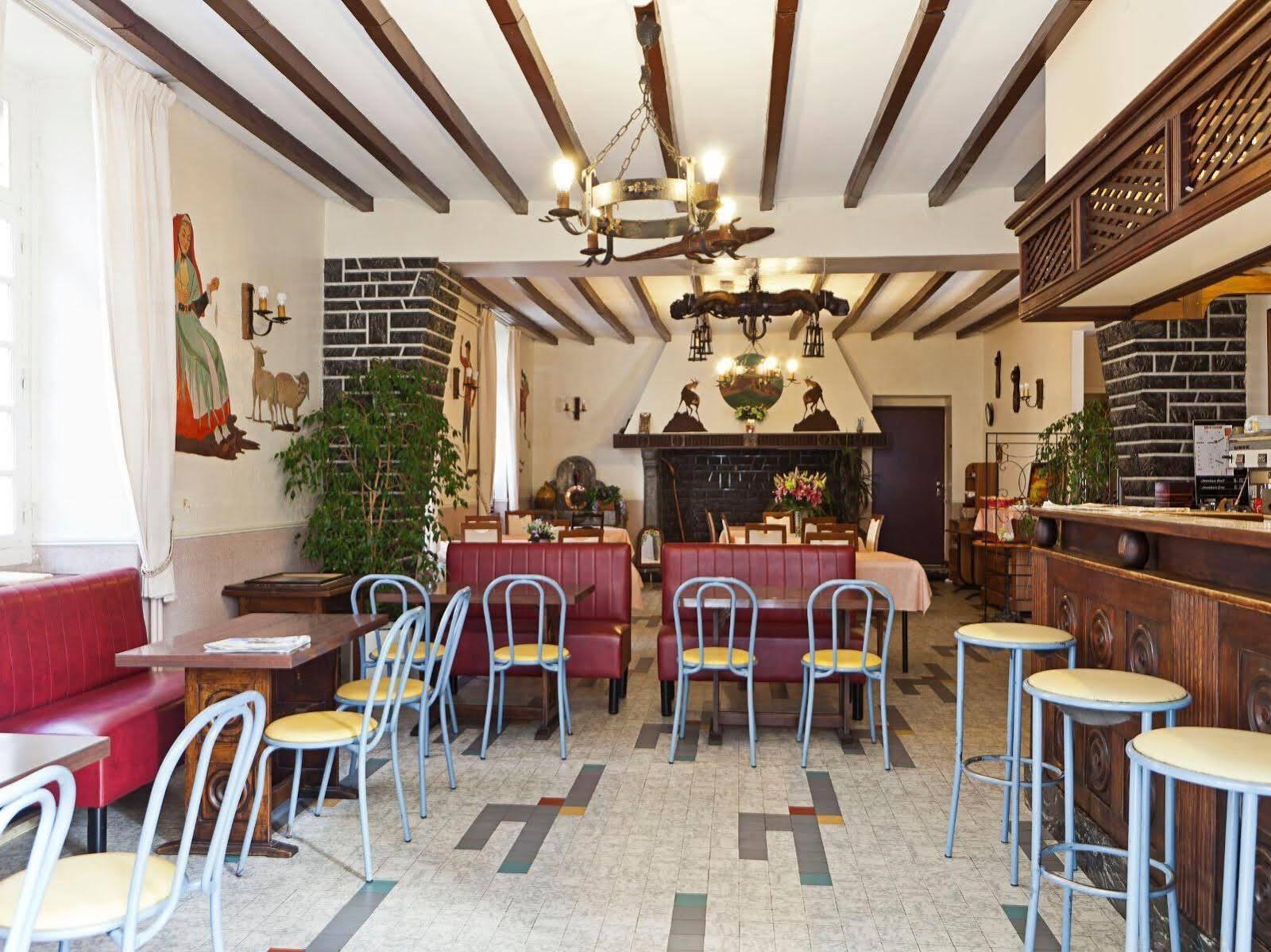 Logis Hotel De France Arudy المظهر الخارجي الصورة